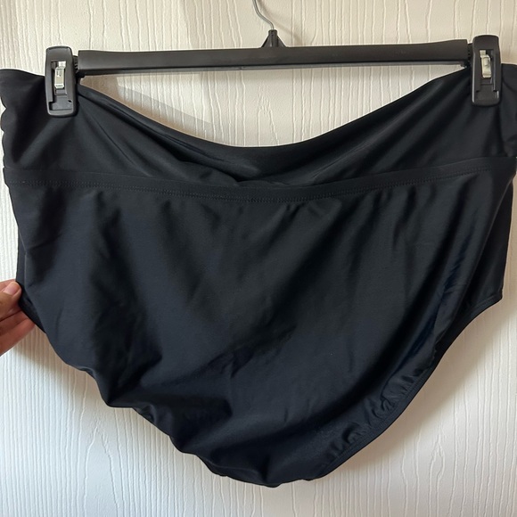 Old Navy black Swim bottoms 2x - Picture 6 of 6